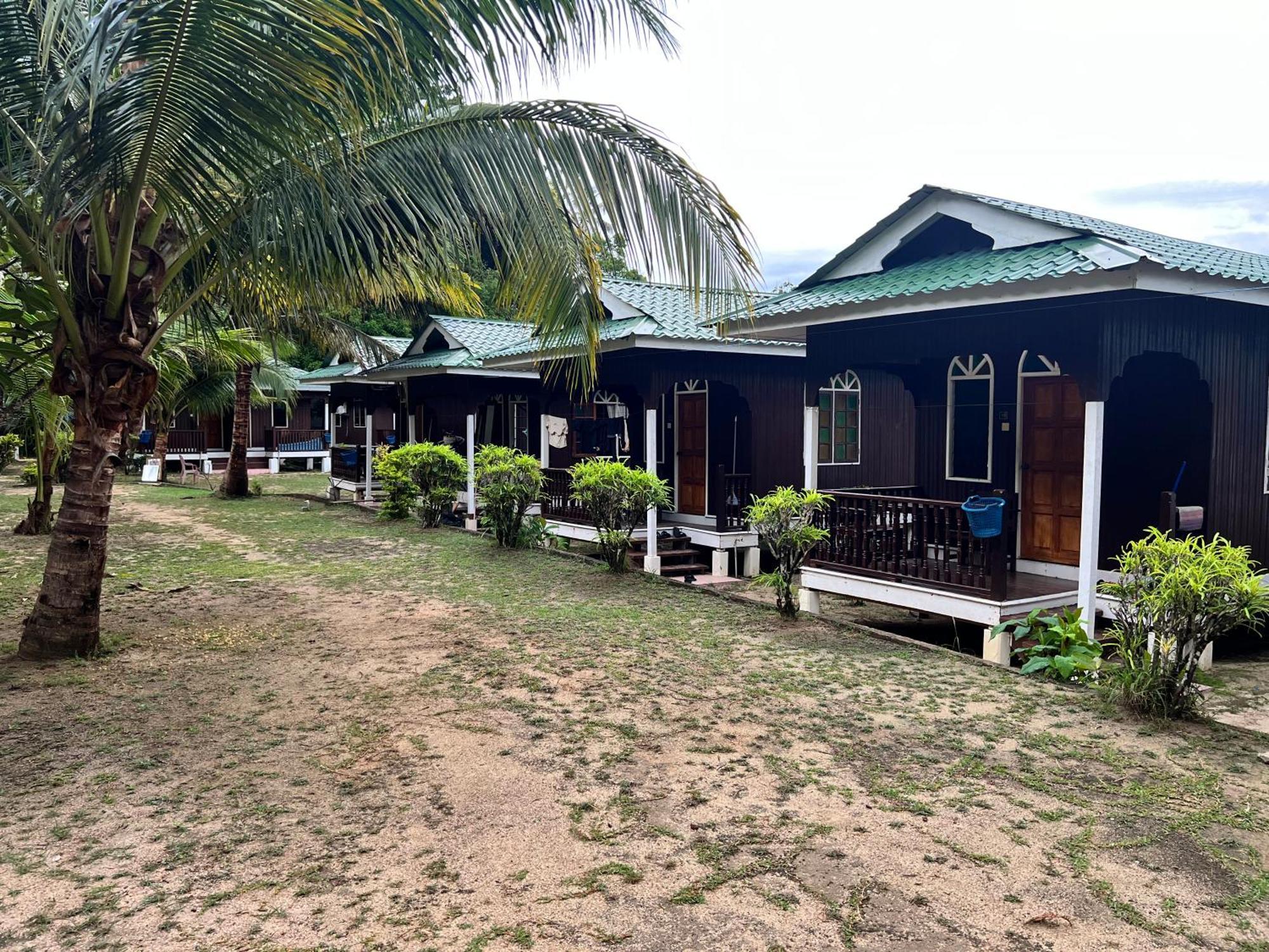 Mama'S Chalet Pulau Perhentian Besar Kampong Pasir Hantu ภายนอก รูปภาพ