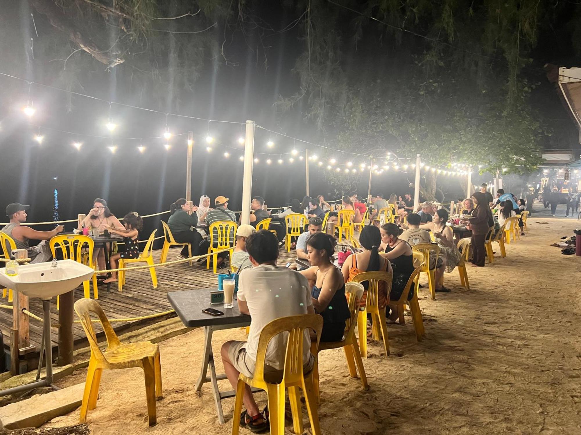 Mama'S Chalet Pulau Perhentian Besar Kampong Pasir Hantu ภายนอก รูปภาพ